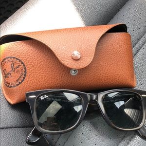 Rayban wayfarer’s
